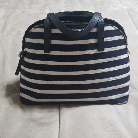 Kate Spade purse - Picture 6 of 8